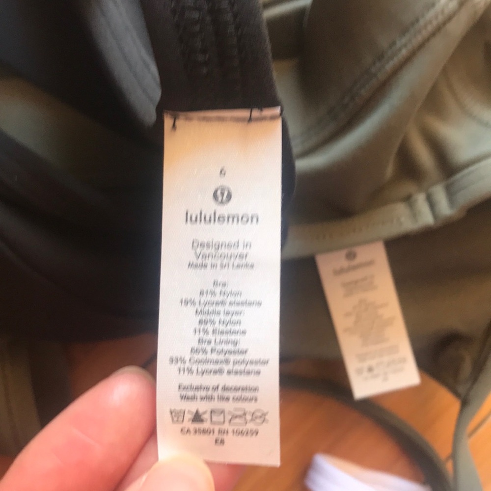Lululemon Flow Y Bra Bundle, size 6 - Picture 6 of 9